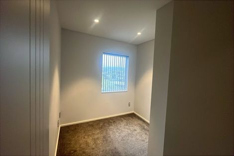Photo of property in 75 Bordeaux Parade, Te Atatu South, Auckland, 0610