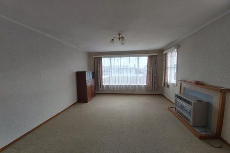 Photo of property in 6 Murray Avenue, Hawera, 4610