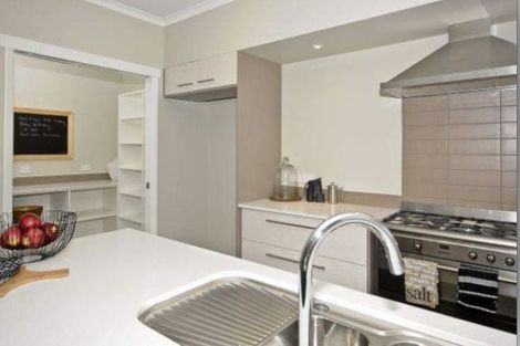 Photo of property in 19 Meadowfield Street, Flagstaff, Hamilton, 3210