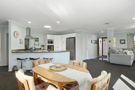 Photo of property in 34 Monaco View, Stoke, Nelson, 7011