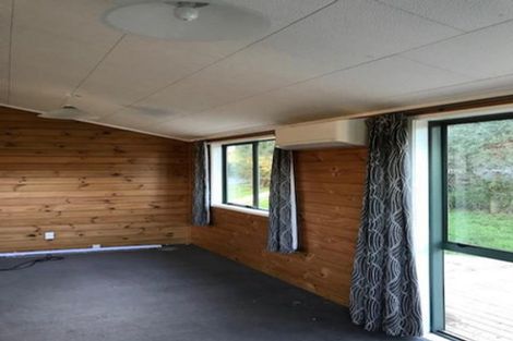 Photo of property in 2a Yorke Road, Haruru, 0204