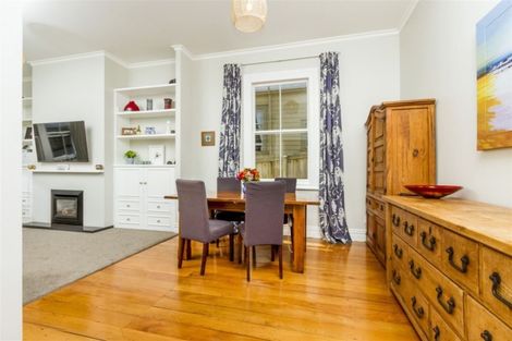 Photo of property in 15 Kawerau Avenue, Devonport, Auckland, 0624