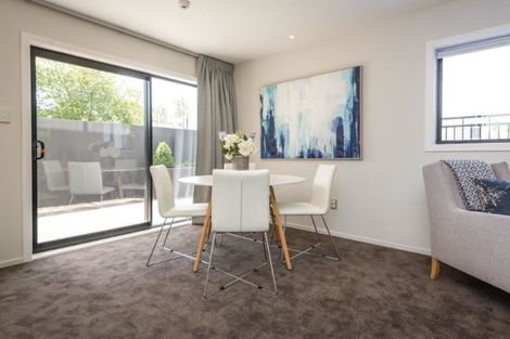Photo of property in 2/18 Carlton Mill Road, Merivale, Christchurch, 8014