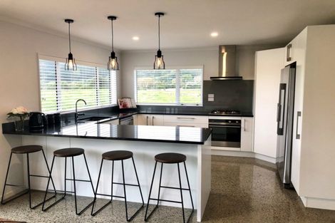 Photo of property in 14c Mountain View Drive, Manakau, Otaki, 5583