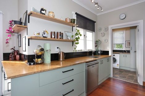 Photo of property in 61 Skerman Street, Marton, 4710