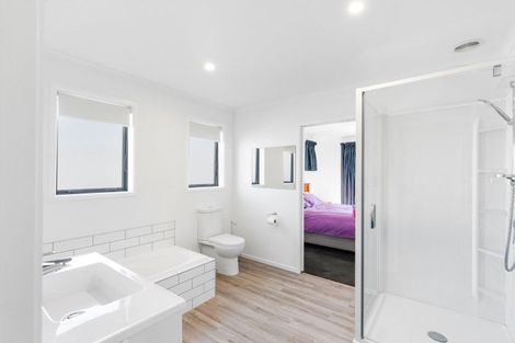 Photo of property in 95 Bartholomew Road, Levin, 5510