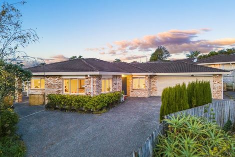 Photo of property in 17 Gendo Avenue, Henderson, Auckland, 0612