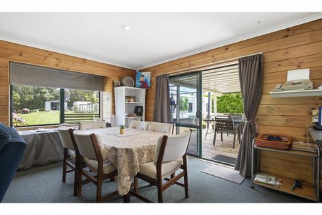 Photo of property in 135 Kitchener Road, Waiuku, 2123