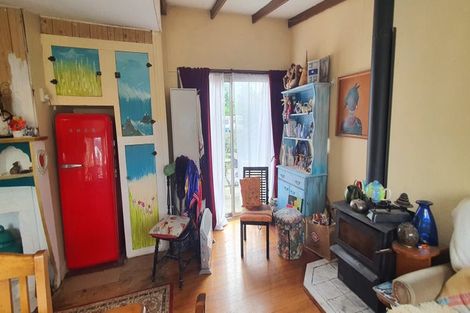 Photo of property in 9 Edward Street, Waimate, 7924