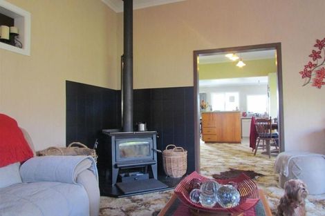 Photo of property in 30 Mason Road, Hawera, 4674