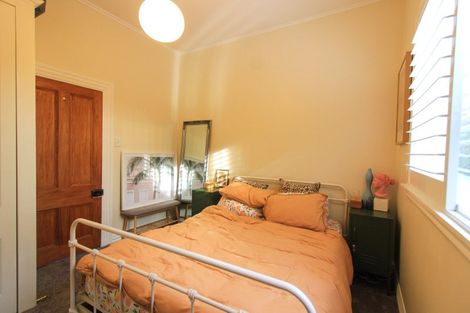 Photo of property in 10 Mitchell Street, Brooklyn, Wellington, 6021