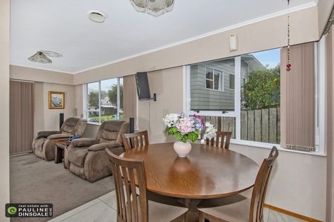 Photo of property in 17 Tait Street, Te Kamo, Whangarei, 0112