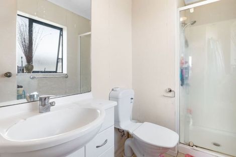 Photo of property in 242 Mahia Road, Weymouth, Auckland, 2103