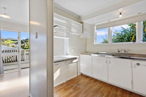Photo of property in 20b Waitaha Road, Welcome Bay, Tauranga, 3112