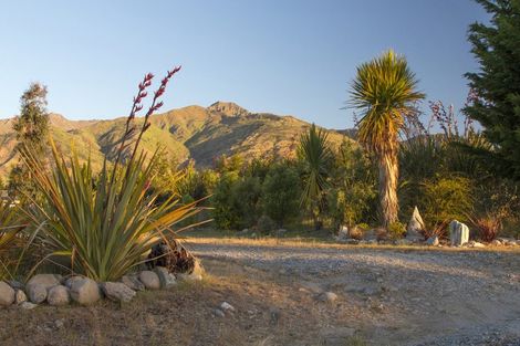 Photo of property in 3 Corner Peak Lane, Lake Hawea, 9382