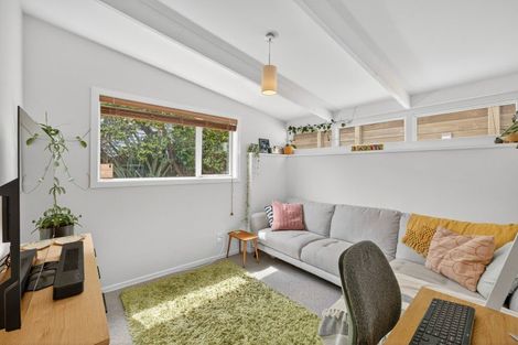 Photo of property in 39 Park Terrace, Corsair Bay, Lyttelton, 8082