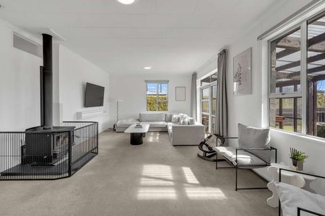 Photo of property in 115 Kitchener Street, Gore, 9710