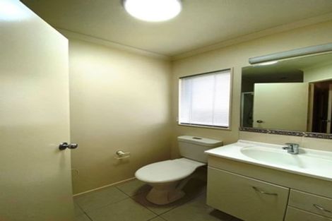 Photo of property in 28 Milson Drive, Papakura, 2110