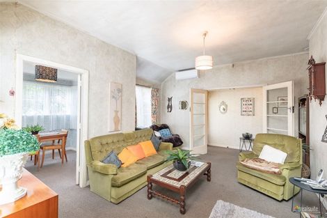 Photo of property in 74 Durham Crescent, Fairfield, Lower Hutt, 5011