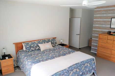 Photo of property in 35 Brookfield Drive, Northwood, Christchurch, 8051