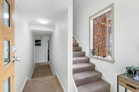 Photo of property in 69 Easther Crescent, Kew, Dunedin, 9012