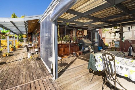 Photo of property in 27 Bateleur Close, Welcome Bay, Tauranga, 3112