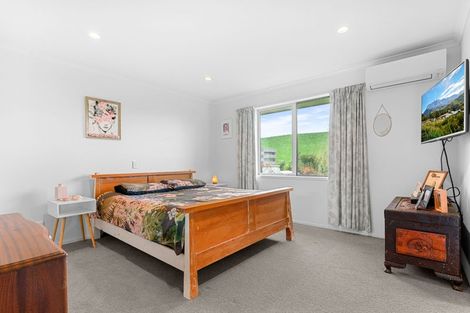 Photo of property in 22 Seascape Crescent, Waipu, 0582
