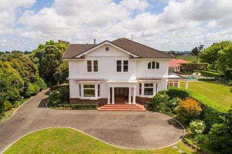 Photo of property in 4 Sierra Court, Roslyn, Palmerston North, 4414