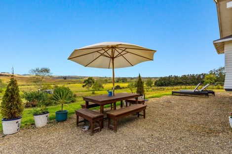 Photo of property in 100 Evans Road, South Head, Helensville, 0874
