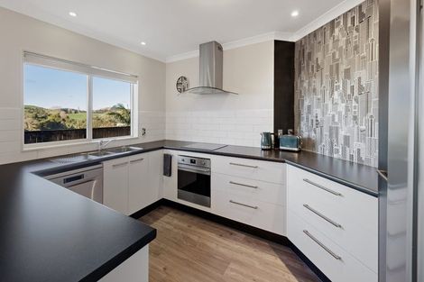 Photo of property in 19 Tuscany Place, Ohauiti, Tauranga, 3112