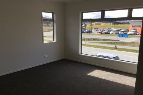 Photo of property in 4 Weldon Lane, Lower Shotover, Queenstown, 9304