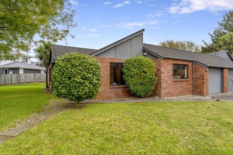 Photo of property in 6 Kew Grove, Raumati Beach, Paraparaumu, 5032