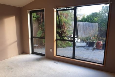 Photo of property in 58a Staveley Street, Avonhead, Christchurch, 8042