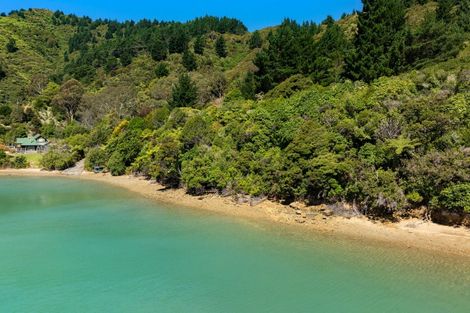 Photo of property in Waitaria Bay, Waitaria Bay, Picton, 7282