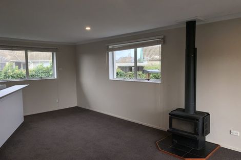 Photo of property in 41a Oakley Crescent, Hornby, Christchurch, 8042