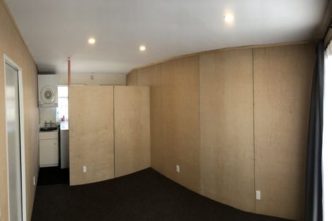 Photo of property in 1 Macalister Place, Miramar, Wellington, 6022