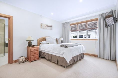 Photo of property in 9 Woodstock Road, Fairfield, Hamilton, 3214