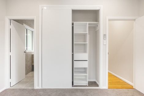 Photo of property in 2/55 Aramoana Avenue, Devonport, Auckland, 0624
