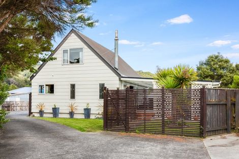 Photo of property in 41 Rata Street, Wainuiomata, Lower Hutt, 5014