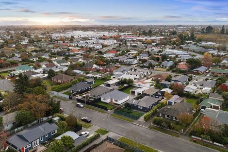 Photo of property in 45 Coopers Road, Dallington, Christchurch, 8061