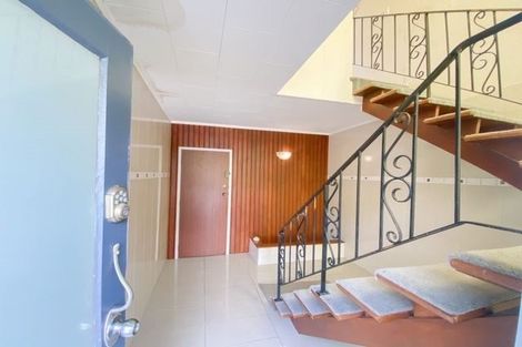 Photo of property in 22 Hartley Terrace, Massey, Auckland, 0614