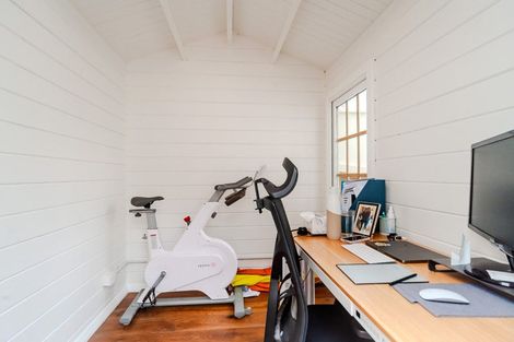 Photo of property in 1 Torquay Terrace, Newtown, Wellington, 6021