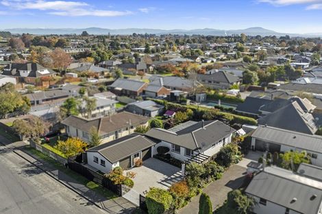 Photo of property in 12 Petries Road, Woodend, 7610