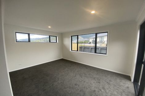 Photo of property in 20 Huntaway Close, Stoke, Nelson, 7011