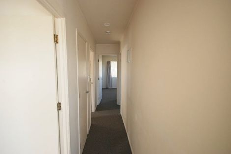 Photo of property in 11 Helleur Road, Massey, Auckland, 0614