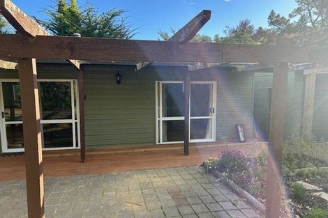 Photo of property in 11 Wairewa Pa Road, Little River, 7591