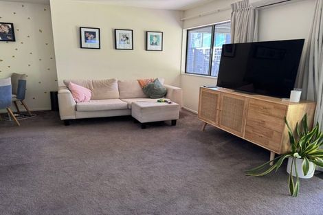 Photo of property in 2/35 Manuka Road, Bayview, Auckland, 0629