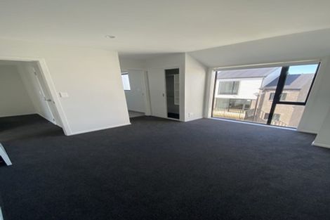 Photo of property in 7/1 Fruitvale Road, New Lynn, Auckland, 0600