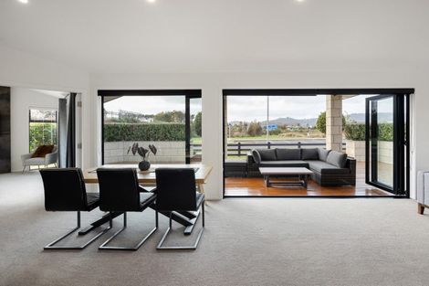 Photo of property in 34 Mike Smith Drive, Cambridge, 3434