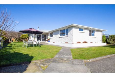 Photo of property in 22 Keats Crescent, Stoke, Nelson, 7011